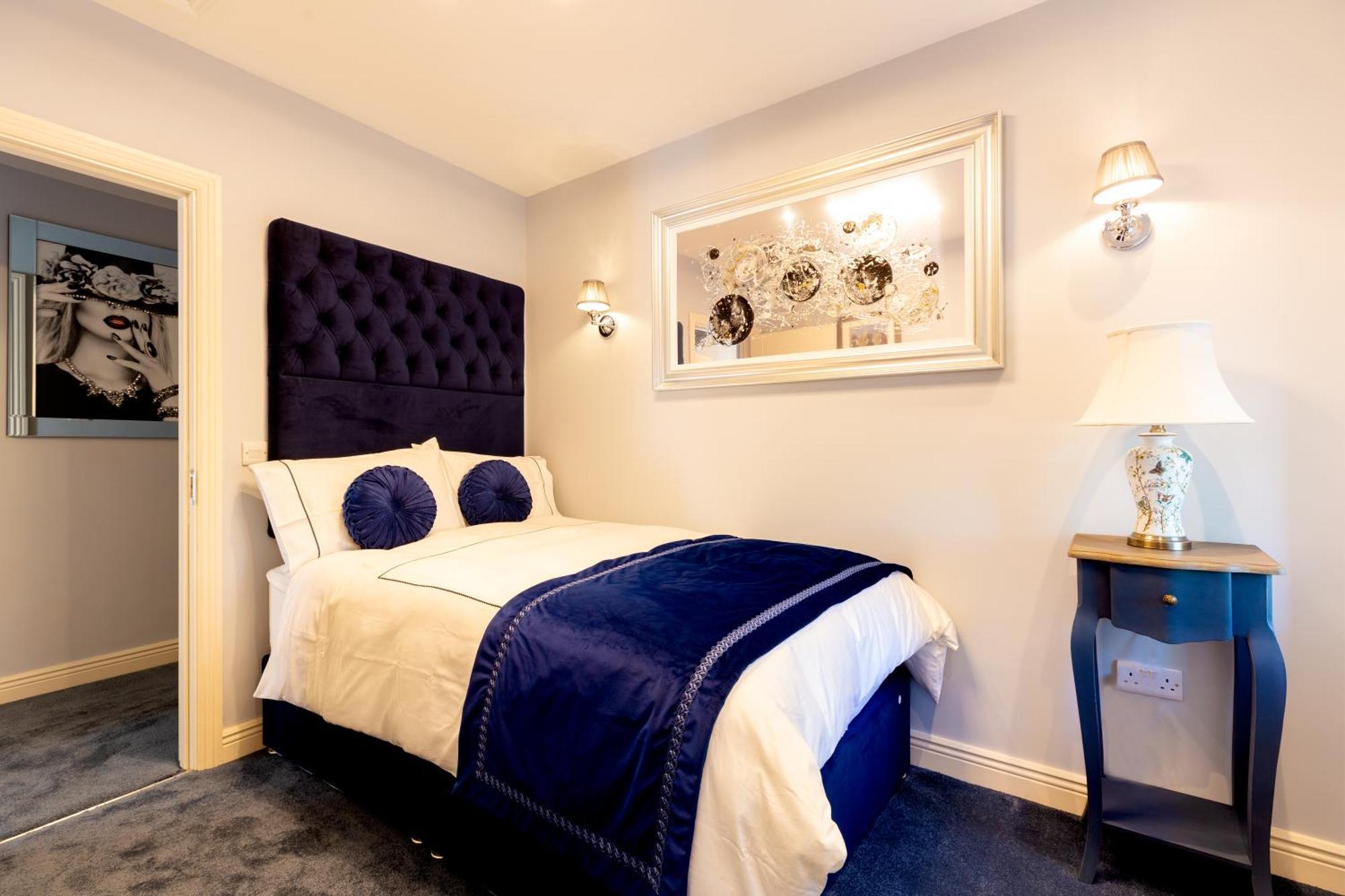 Bective Stud Apartments Наван Экстерьер фото